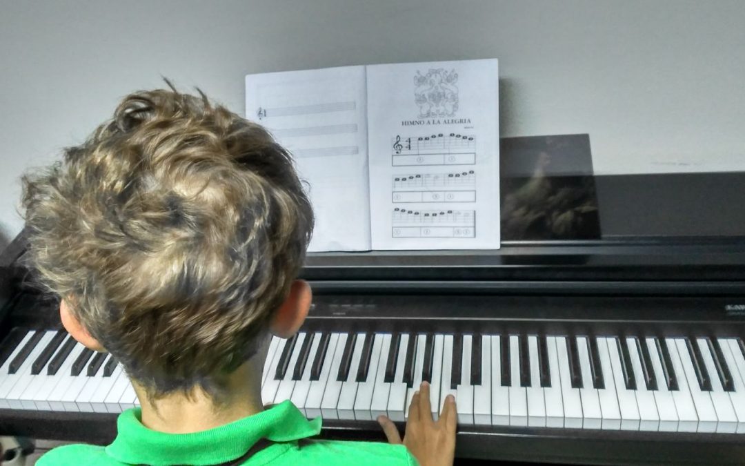 Música – Piano y Órgano